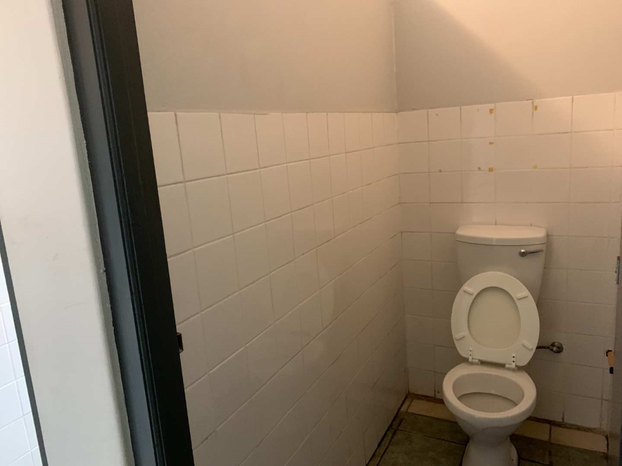 To Let commercial Property for Rent in Bella Vista Western Cape